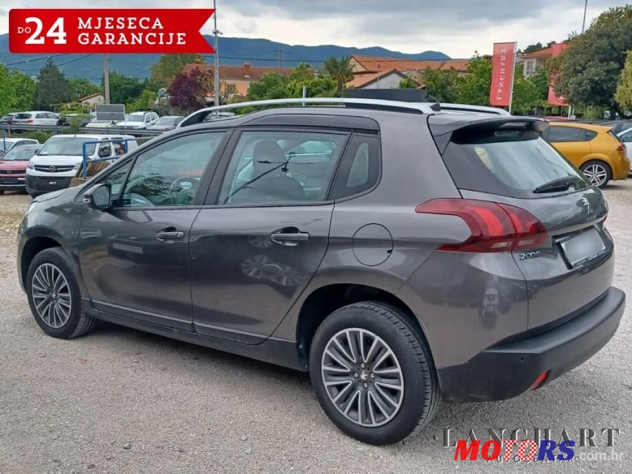 2019' Peugeot 2008 photo #5