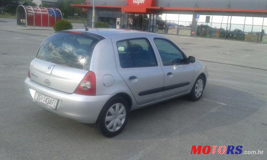 2008' Renault Clio 1,2 photo #2