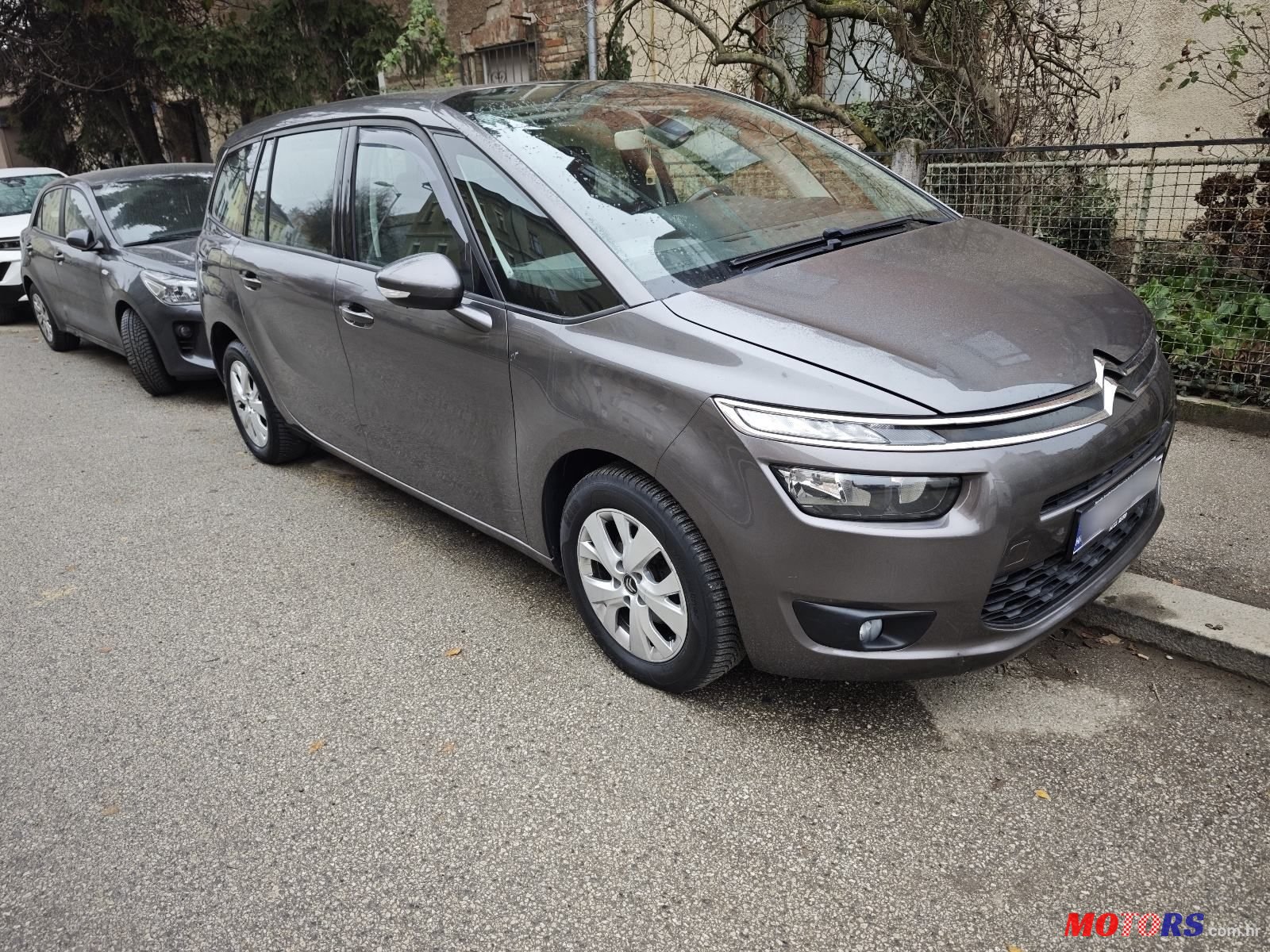 2016' Citroen C4 Grand Picasso Bluehdi 120 photo #1