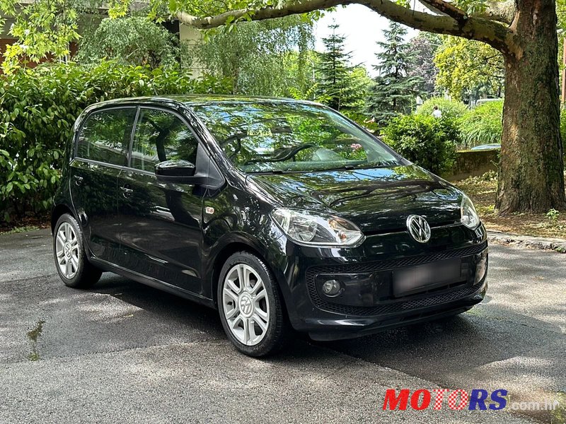 2013' Volkswagen Up! 1,0 Up! photo #1