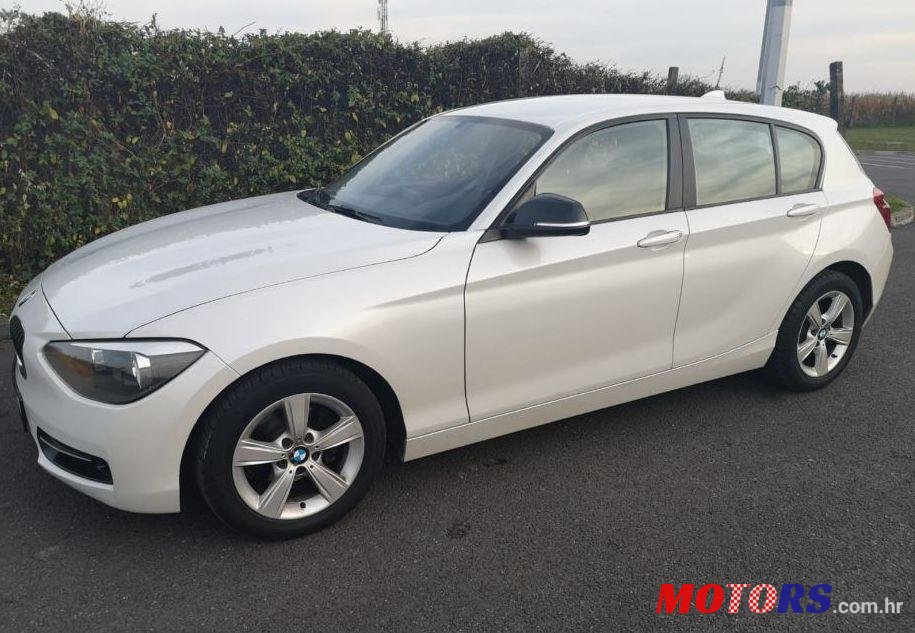 2012' BMW Serija 1 116D Sport photo #1