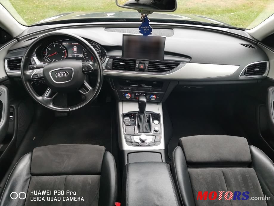 2015' Audi A6 Avant photo #2