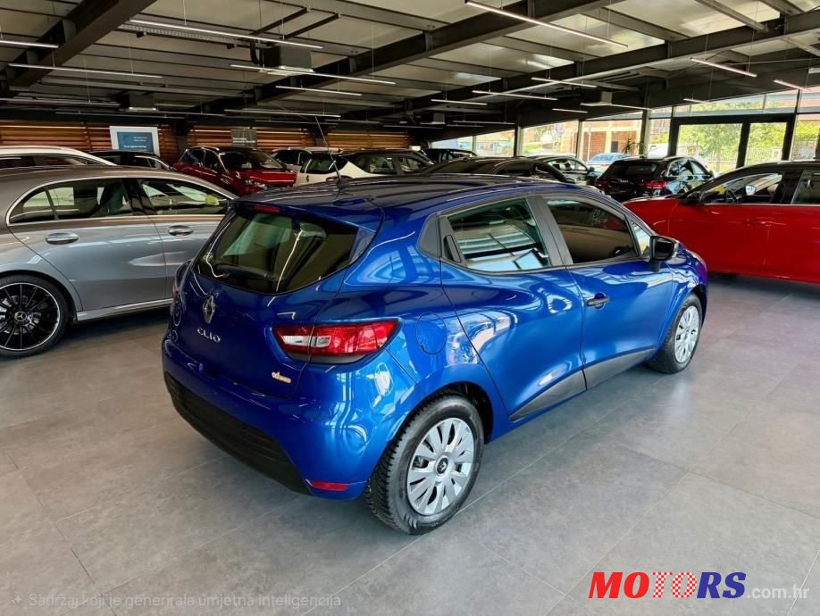 2020' Renault Clio Tce photo #4