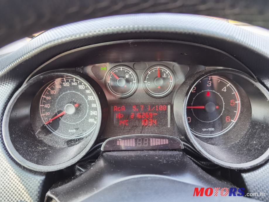 2011' Fiat Bravo photo #4