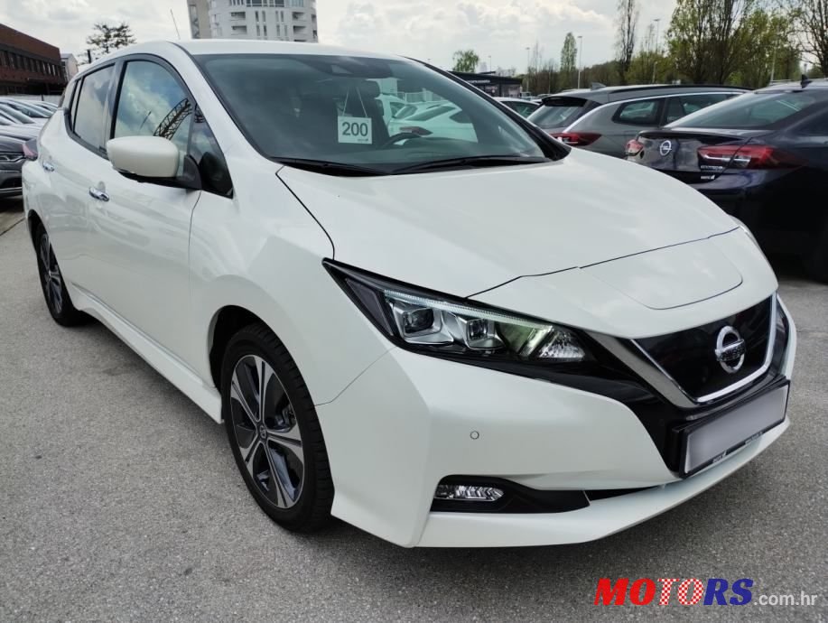 2020' Nissan Leaf Elektro 39 Kwh N-Connecta photo #4