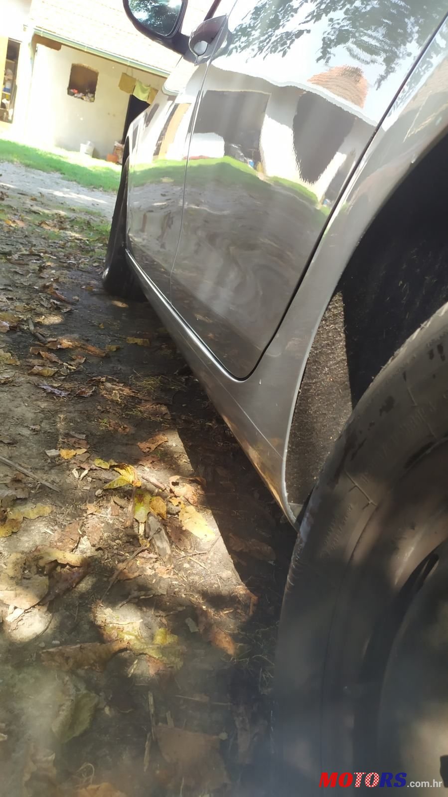 2010' Volkswagen Golf VI 1,6 Tdi photo #2