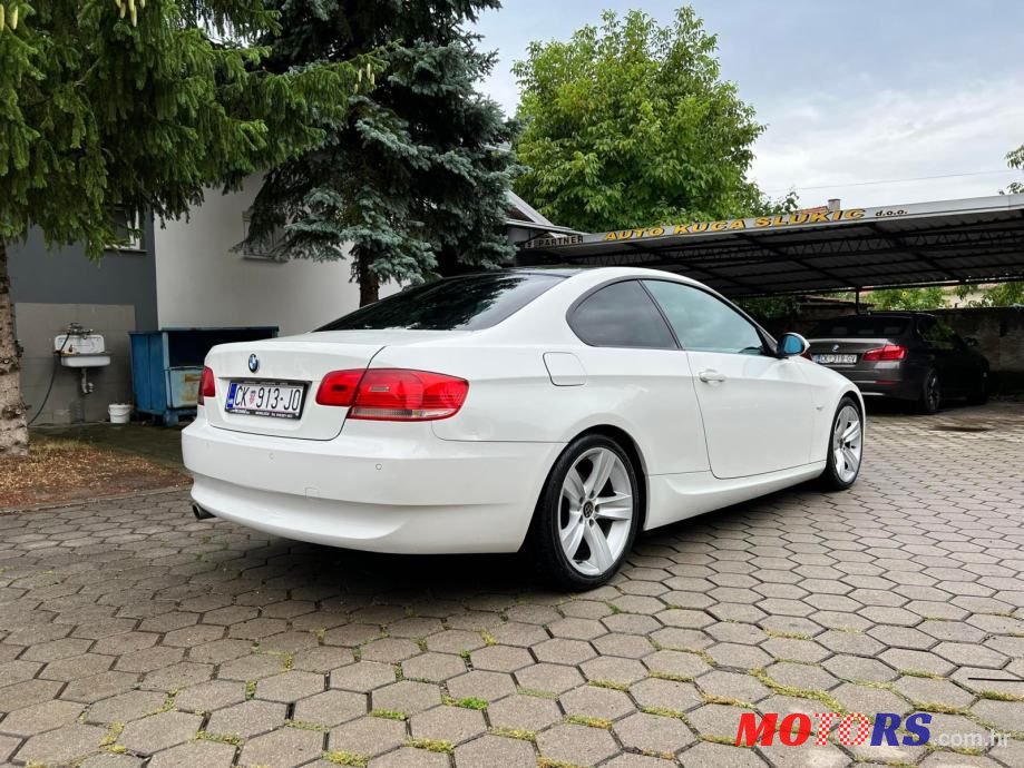 2008' BMW Serija 3 320Cd photo #3