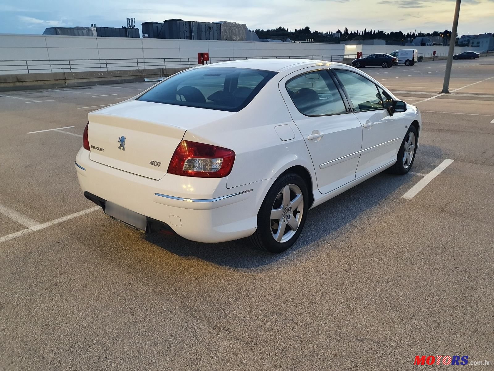 2009' Peugeot 407 200 2,0 Hdi photo #6
