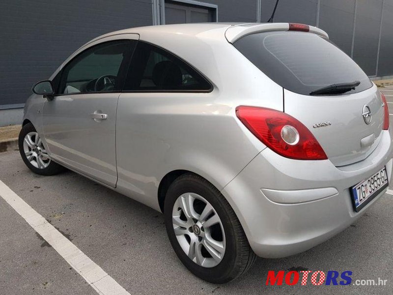 2012' Opel Corsa 1,3 Cdti photo #1