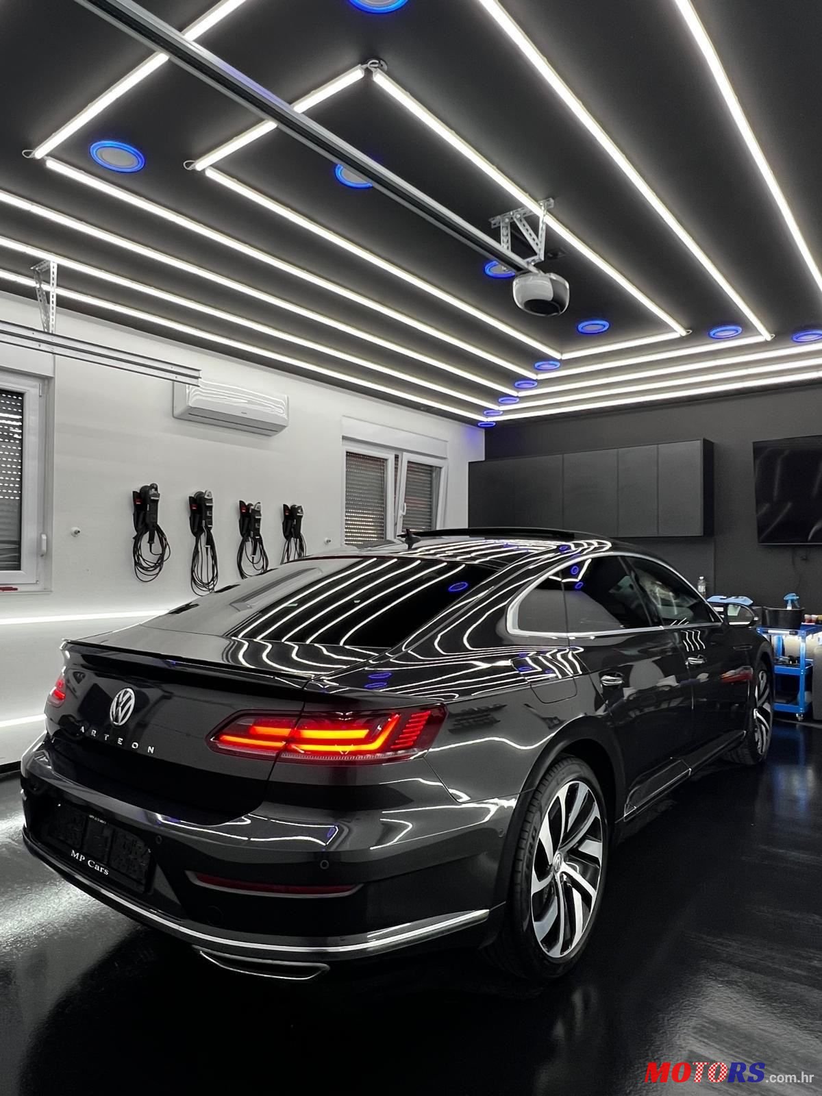 2020' Volkswagen Arteon 2,0 photo #3