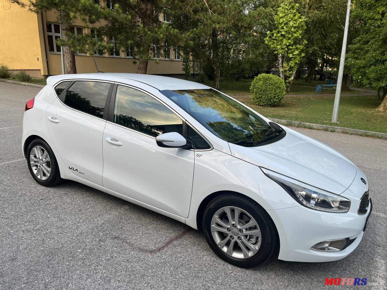 2015' Kia Ceed 1,6 Crdi photo #1