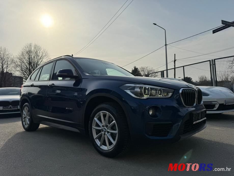 2017' BMW X1 18D photo #4