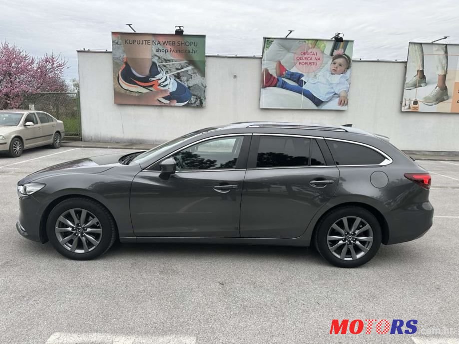 2019' Mazda 6 Sport Combi photo #5