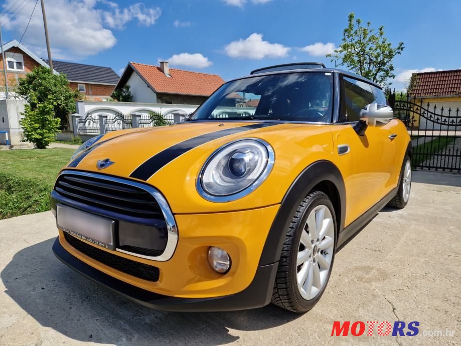 2016' MINI Cooper photo #1
