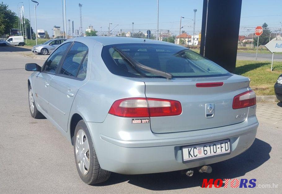 2002' Renault Laguna 1,9 Dci photo #2
