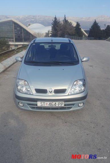 2001' Renault Scenic 1,6 16V photo #1