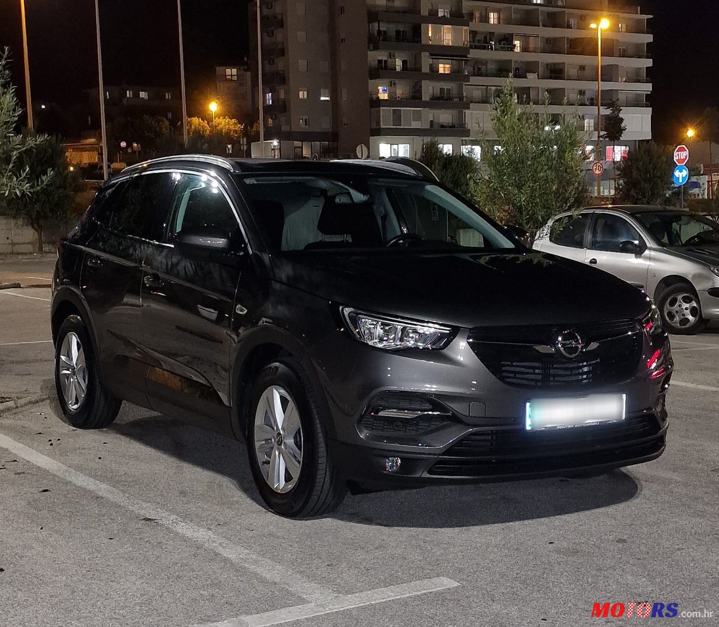 2019' Opel Grandland photo #1