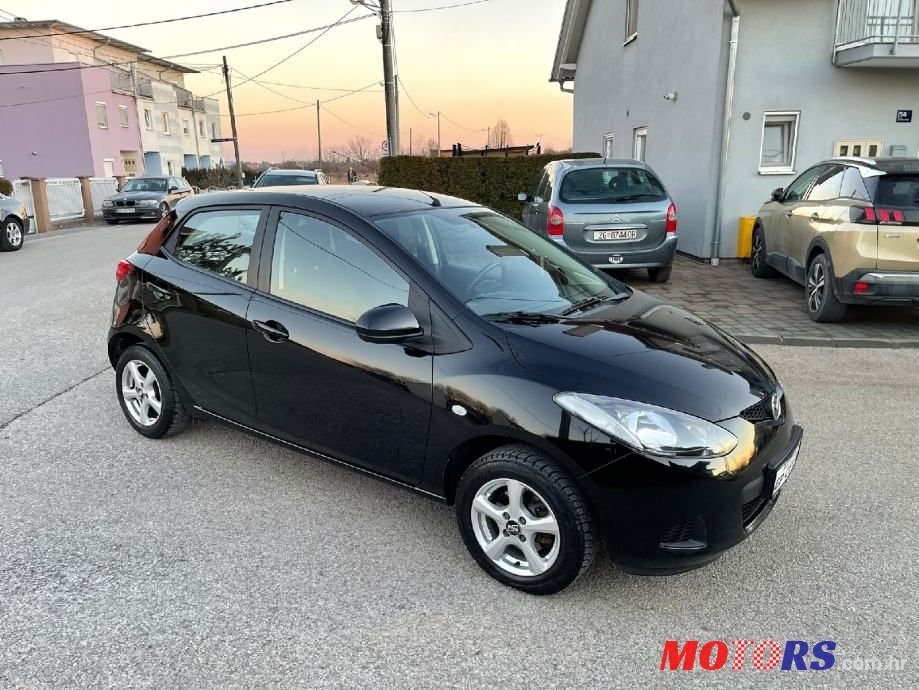 2008' Mazda 2 Cd68 Ce photo #2