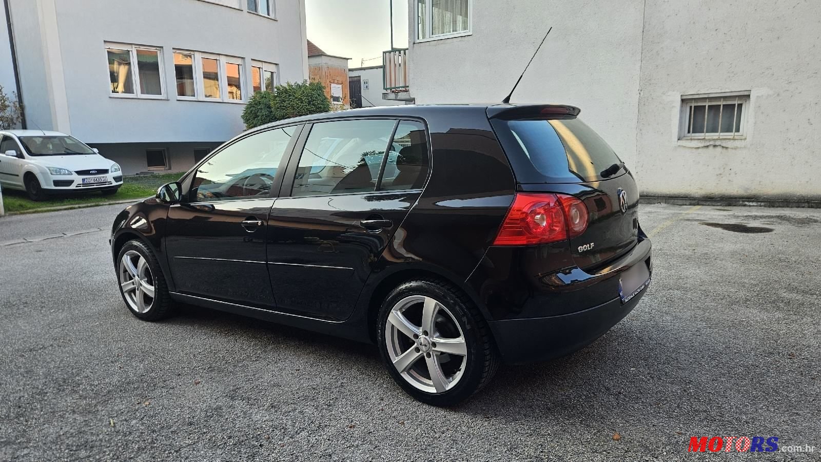 2007' Volkswagen Golf V 1,9 Tdi photo #3