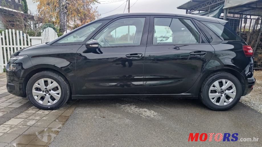 2016' Citroen C4 Picasso Bluehdi 120 photo #5