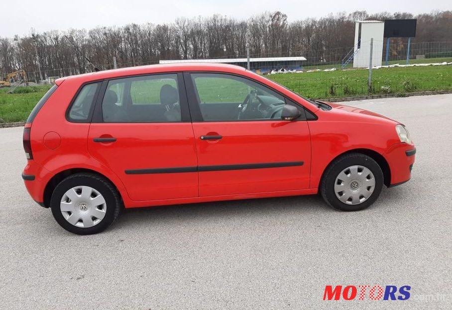 2005' Volkswagen Polo 1,4 Tdi photo #1