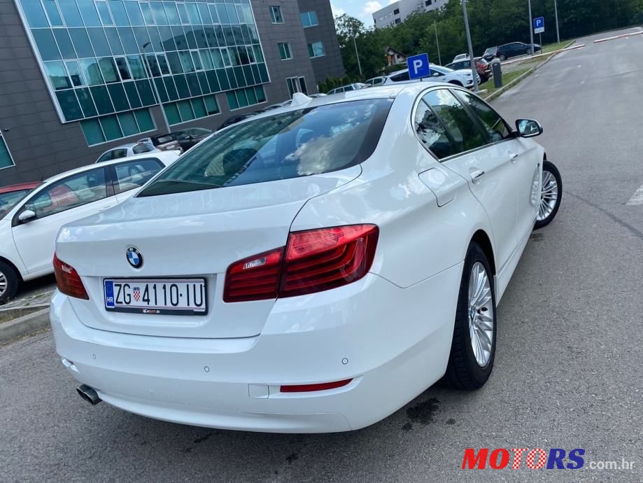 2014' BMW Serija 5 520D photo #6