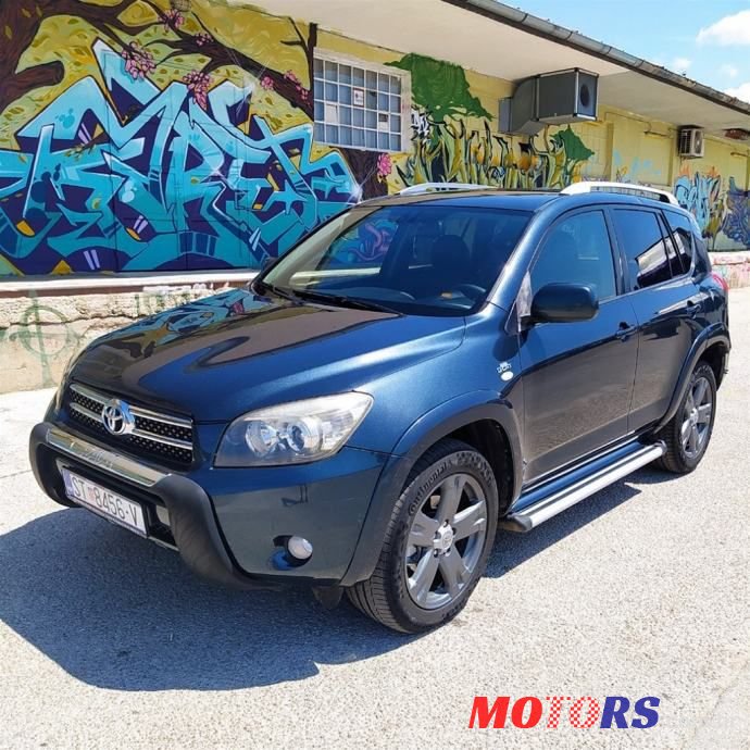 2007' Toyota RAV4 photo #1