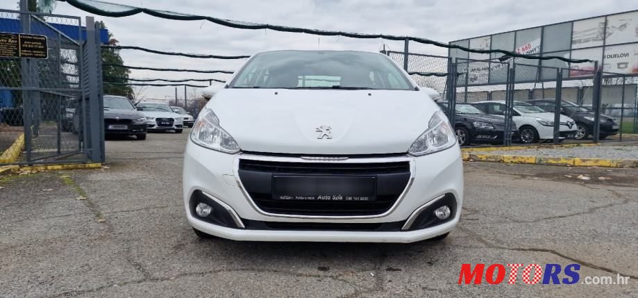 2016' Peugeot 208 1,6 Bluehdi photo #2