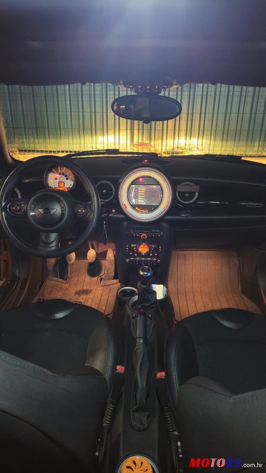 2014' MINI Clubman 1.6D photo #5