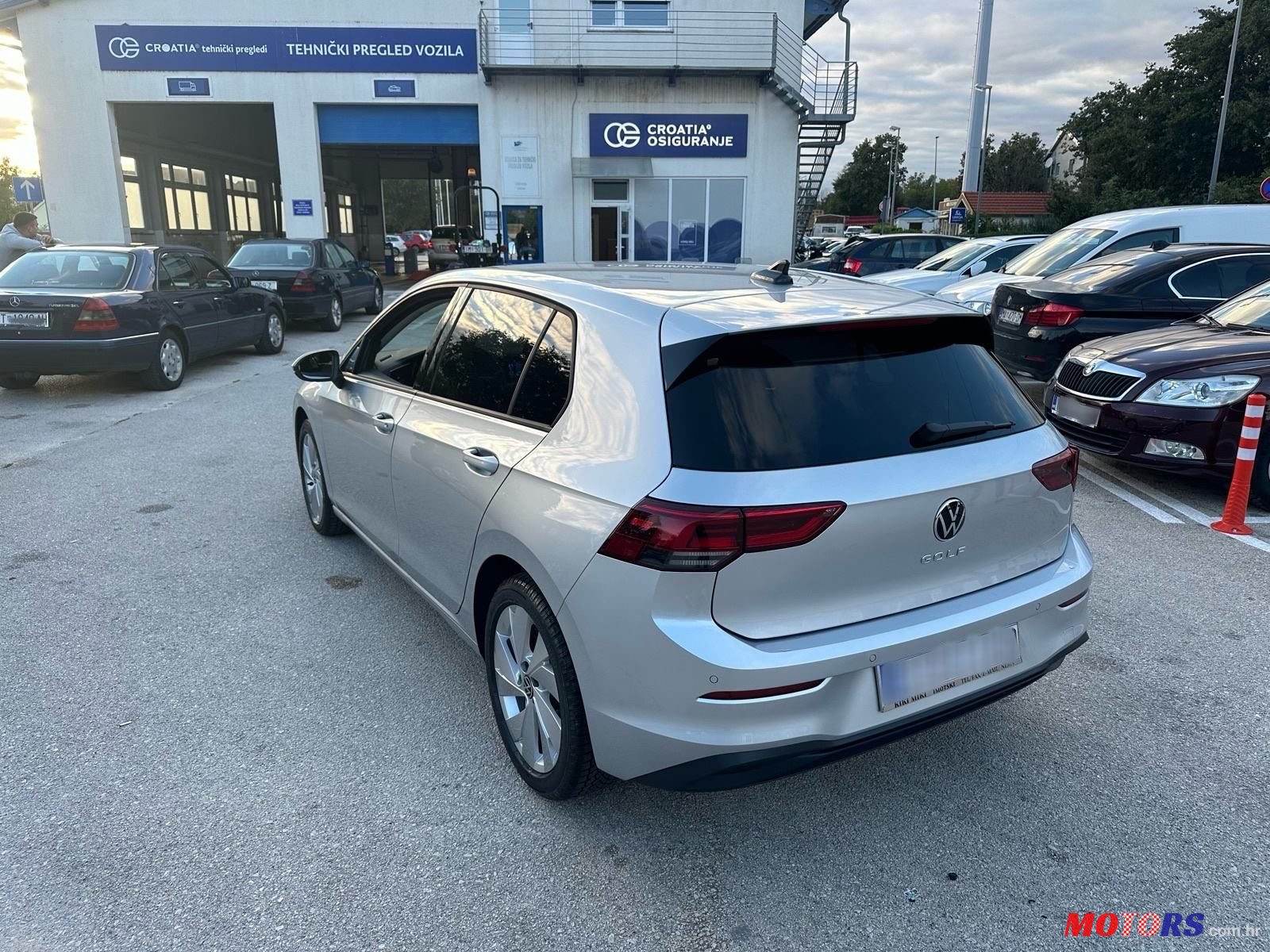 2024' Volkswagen Golf VIII 2,0 Tdi photo #4