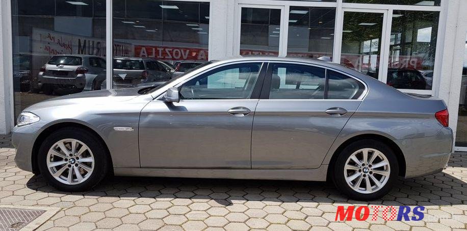 2010' BMW Serija 5 525D photo #1
