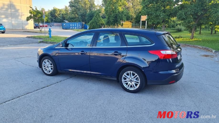 2013' Ford Focus Karavan photo #4