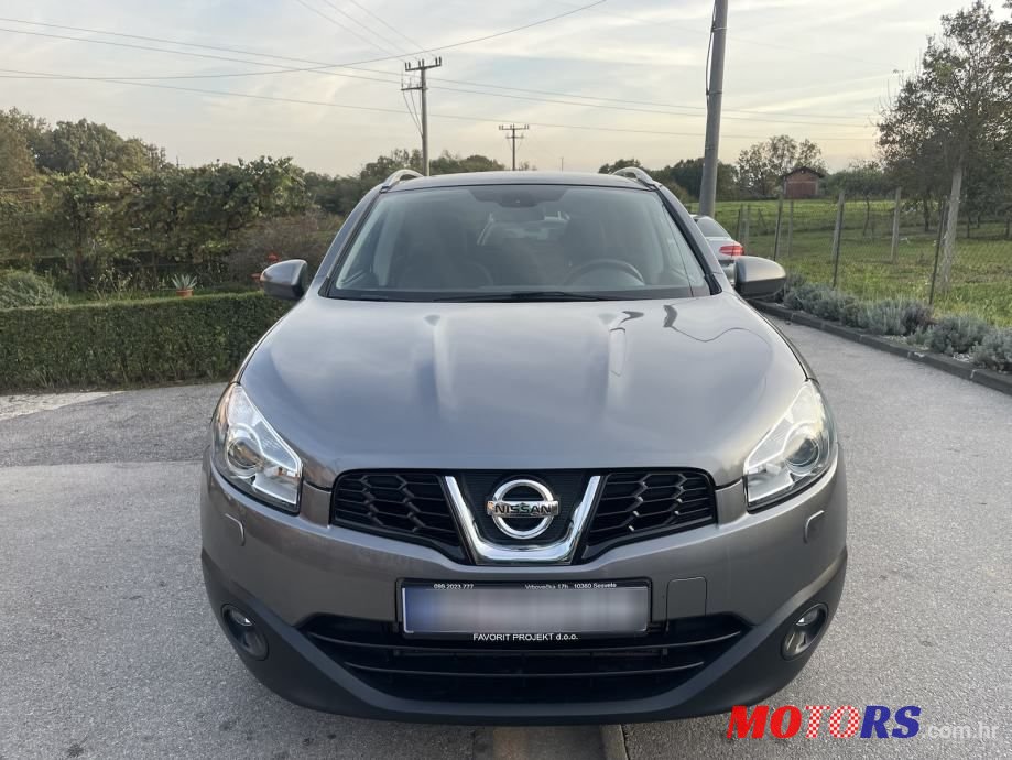 2013' Nissan Qashqai 1,6 Dci photo #2