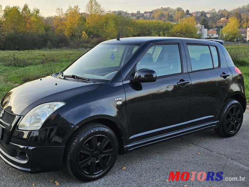 2009' Suzuki Swift 1,3 Glx photo #3