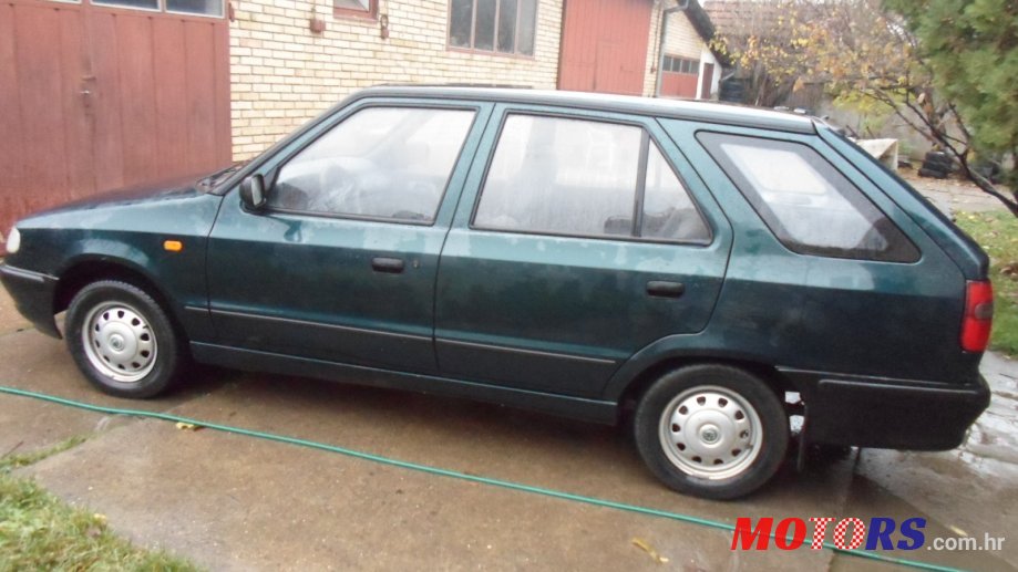 1995' Skoda Felicia photo #1