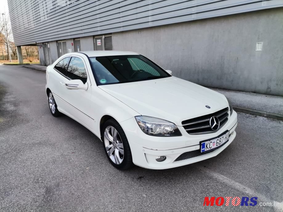 2010' Mercedes-Benz CLC photo #5