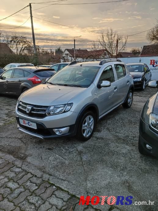 2013' Dacia Sandero Stepway photo #1
