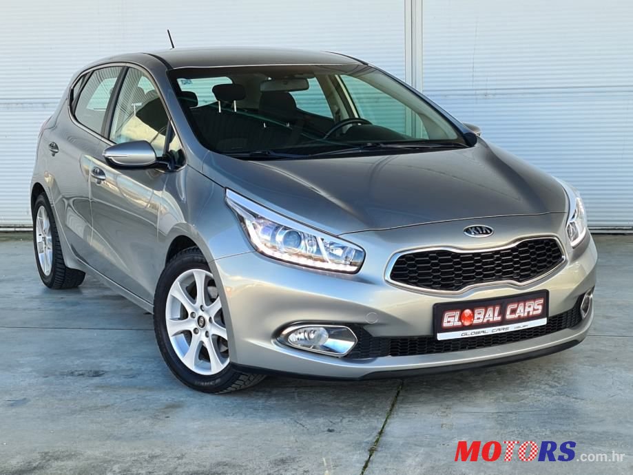 2014' Kia Ceed photo #3