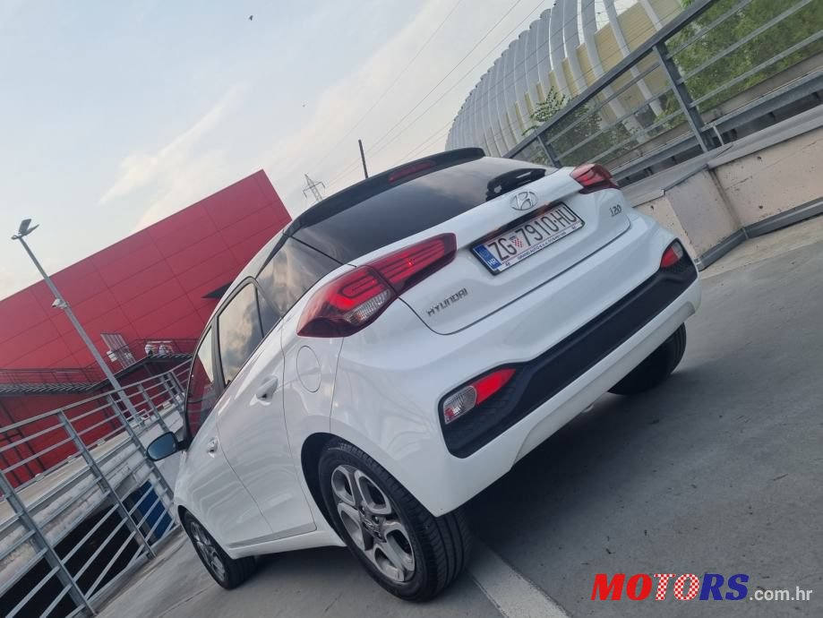 2020' Hyundai i20 1,0 T-Gdi photo #6