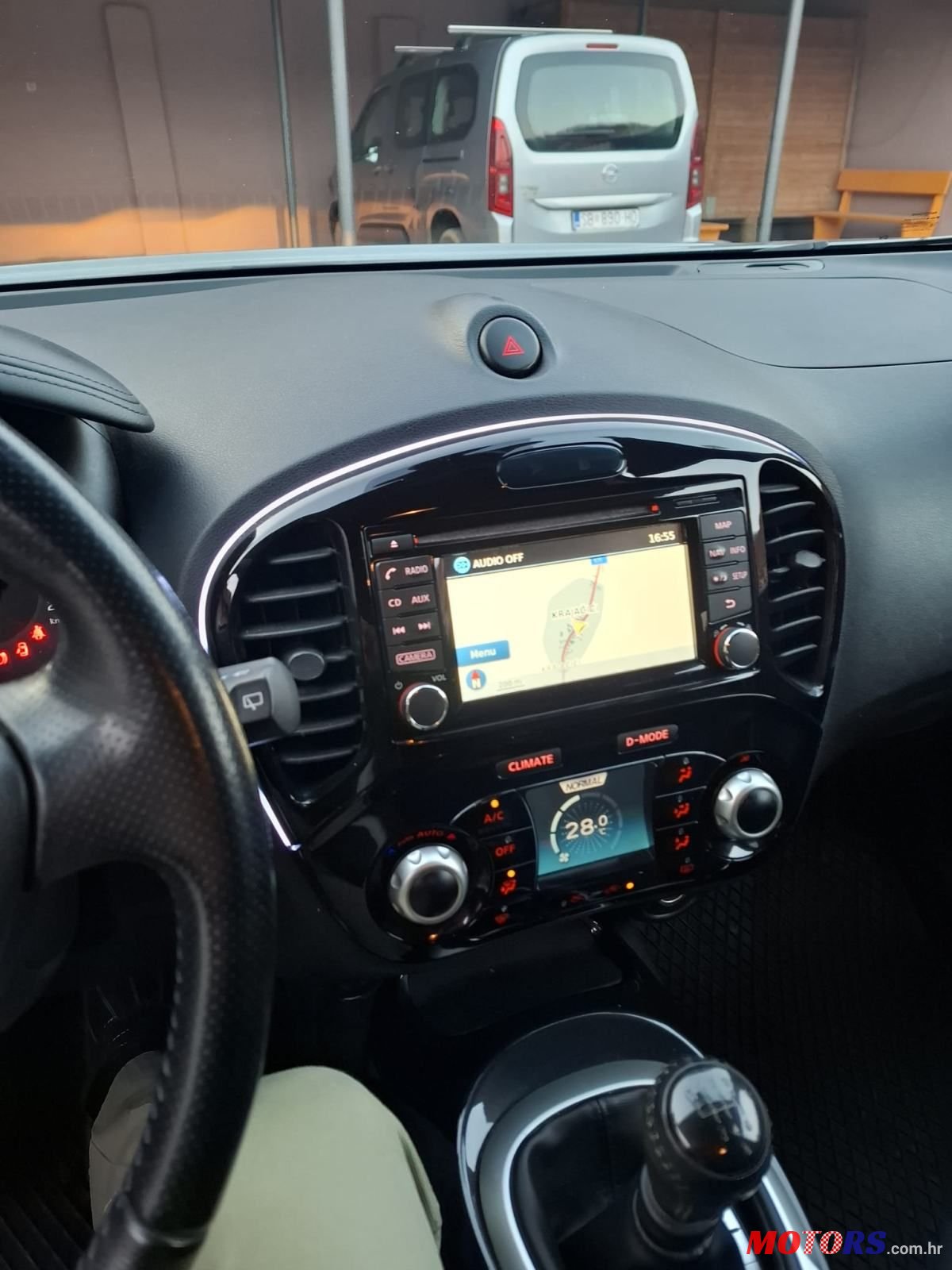 2017' Nissan Juke 1.5 Dci photo #2