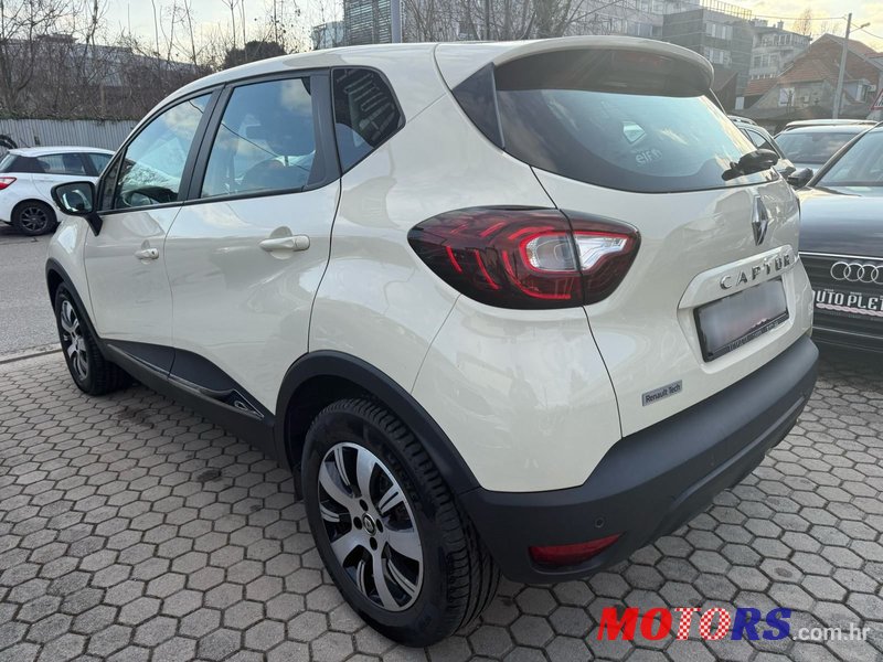 2019' Renault Captur Tce photo #5