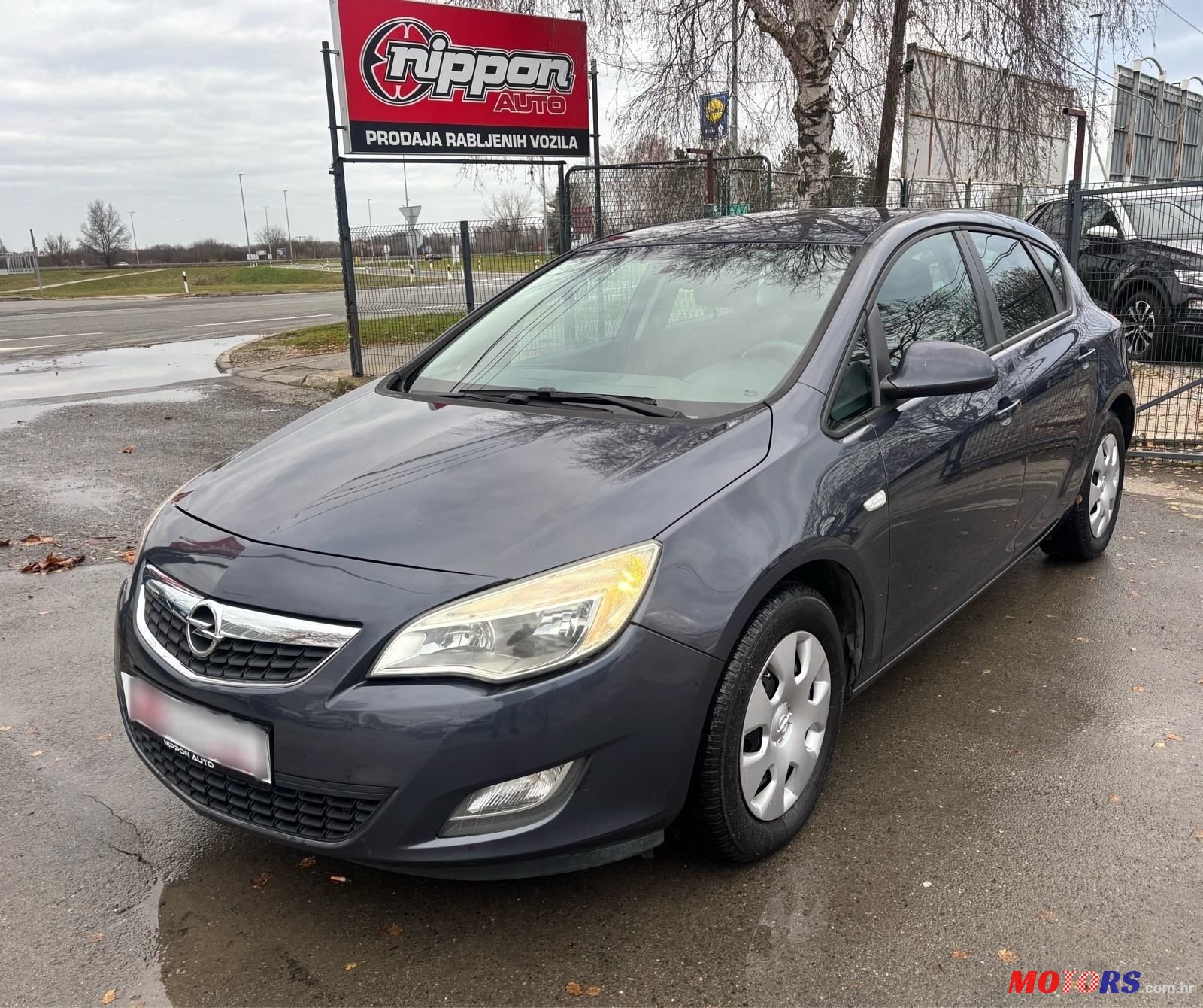 2010' Opel Astra 1,7 Cdti photo #1