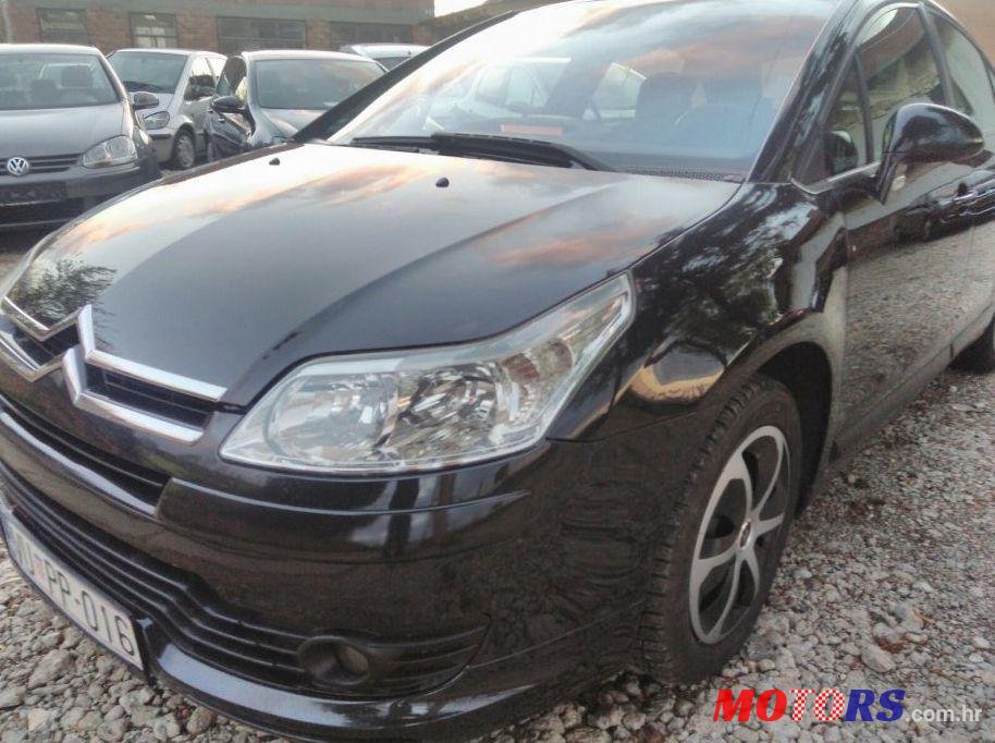 2006' Citroen C4 2,0 Hdi 16V Vtr photo #2