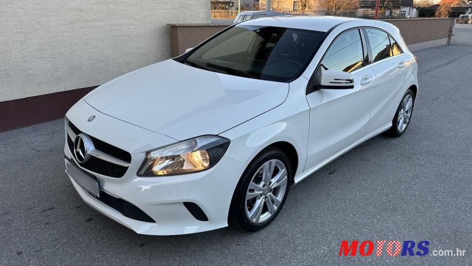 2016' Mercedes-Benz A-Klasa A 180 photo #2