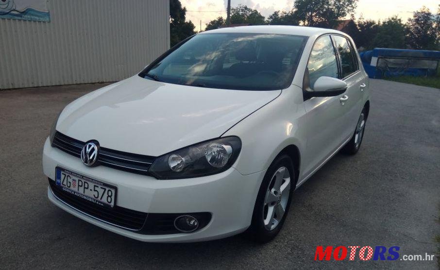 2010' Volkswagen Golf VI photo #1