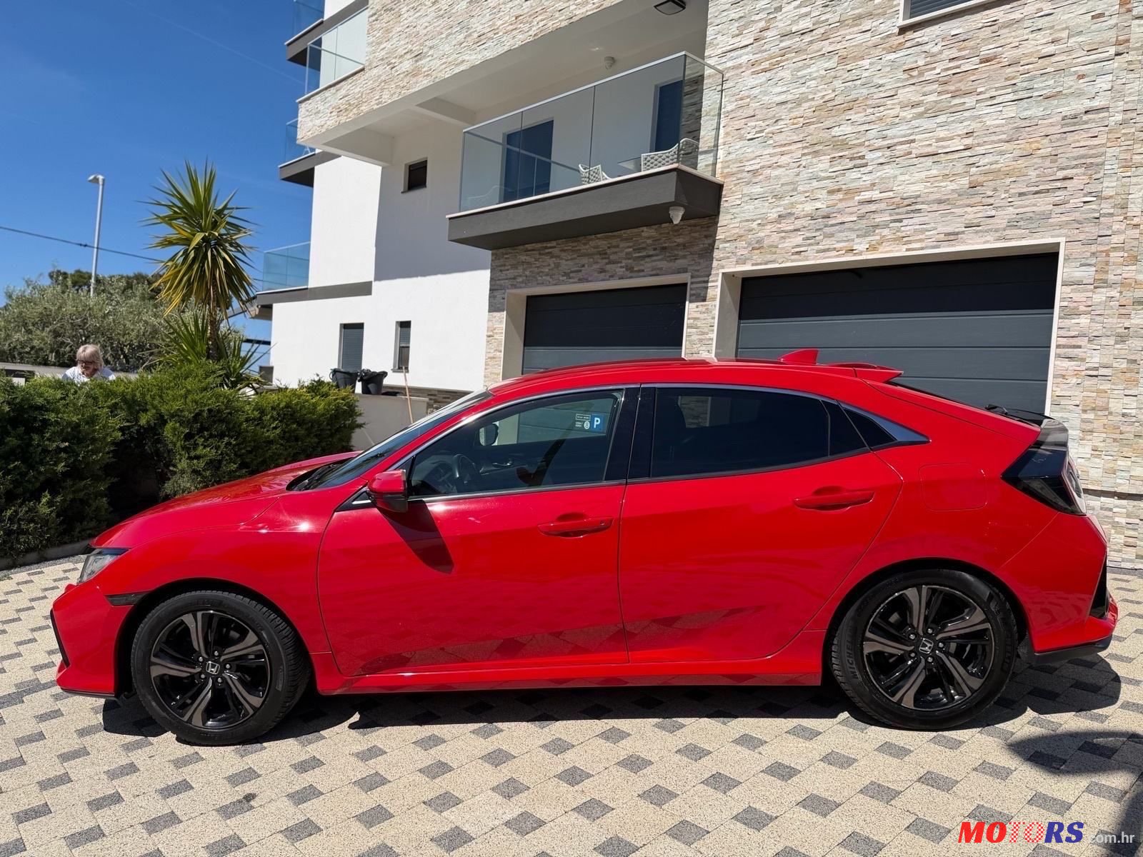 2017' Honda Civic 1,0T photo #2