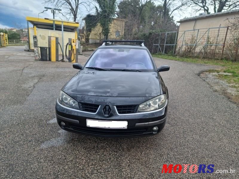 2005' Renault Laguna Grandtour 2,2 Dci photo #3