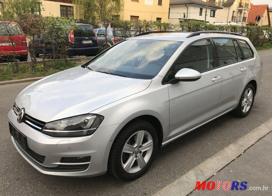 2014' Volkswagen Golf VII Variant photo #2