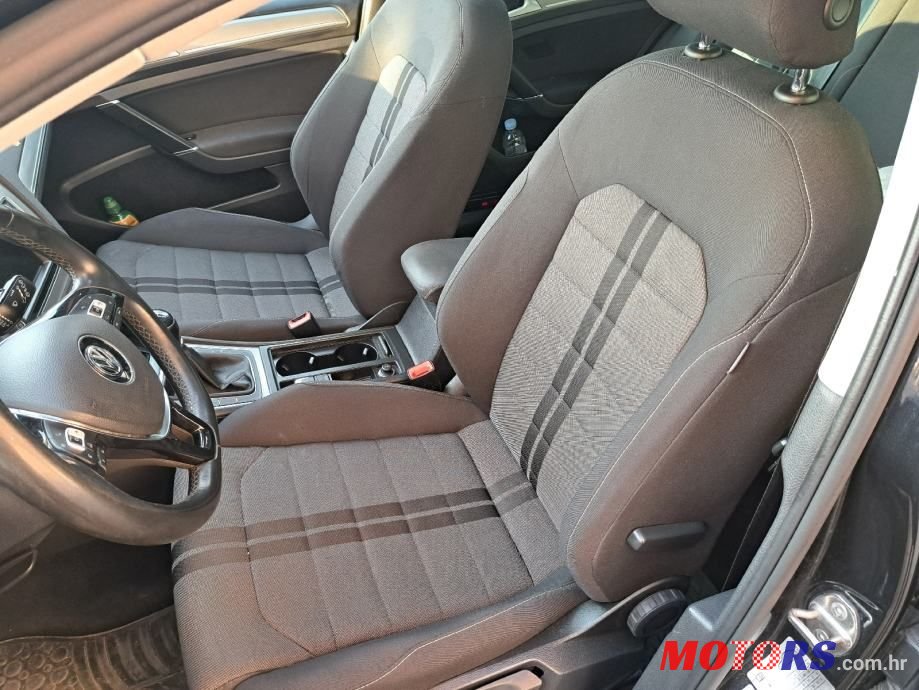 2016' Volkswagen Golf 7 1,6 Tdi Bmt photo #6