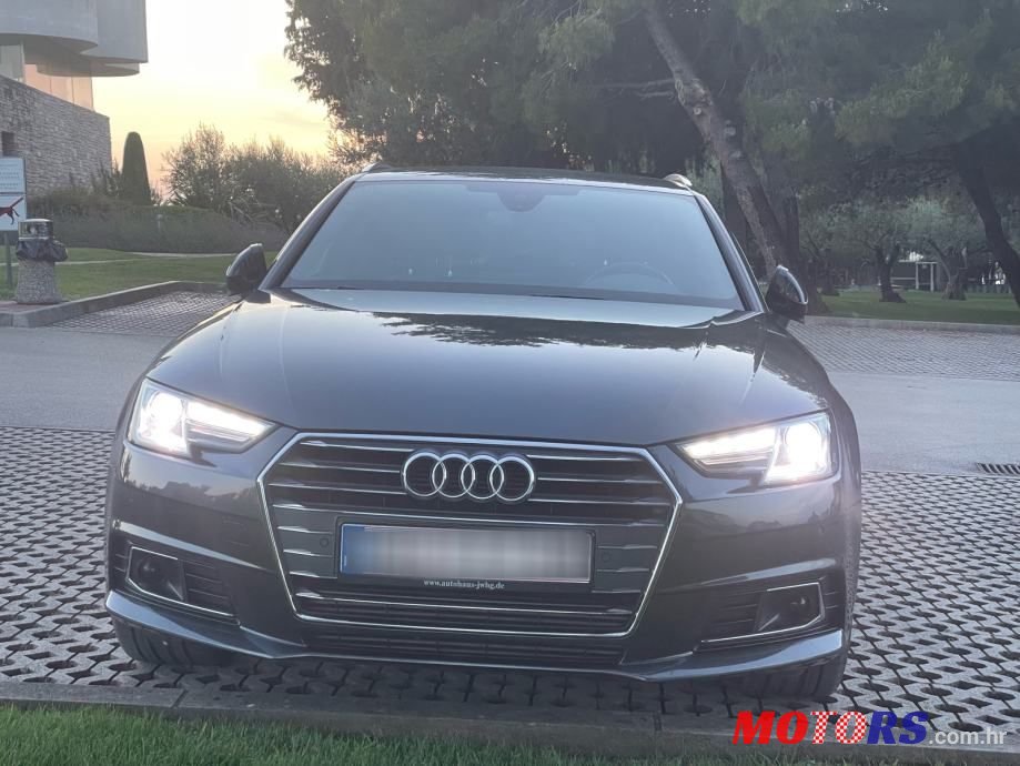 2016' Audi A4 Avant photo #4